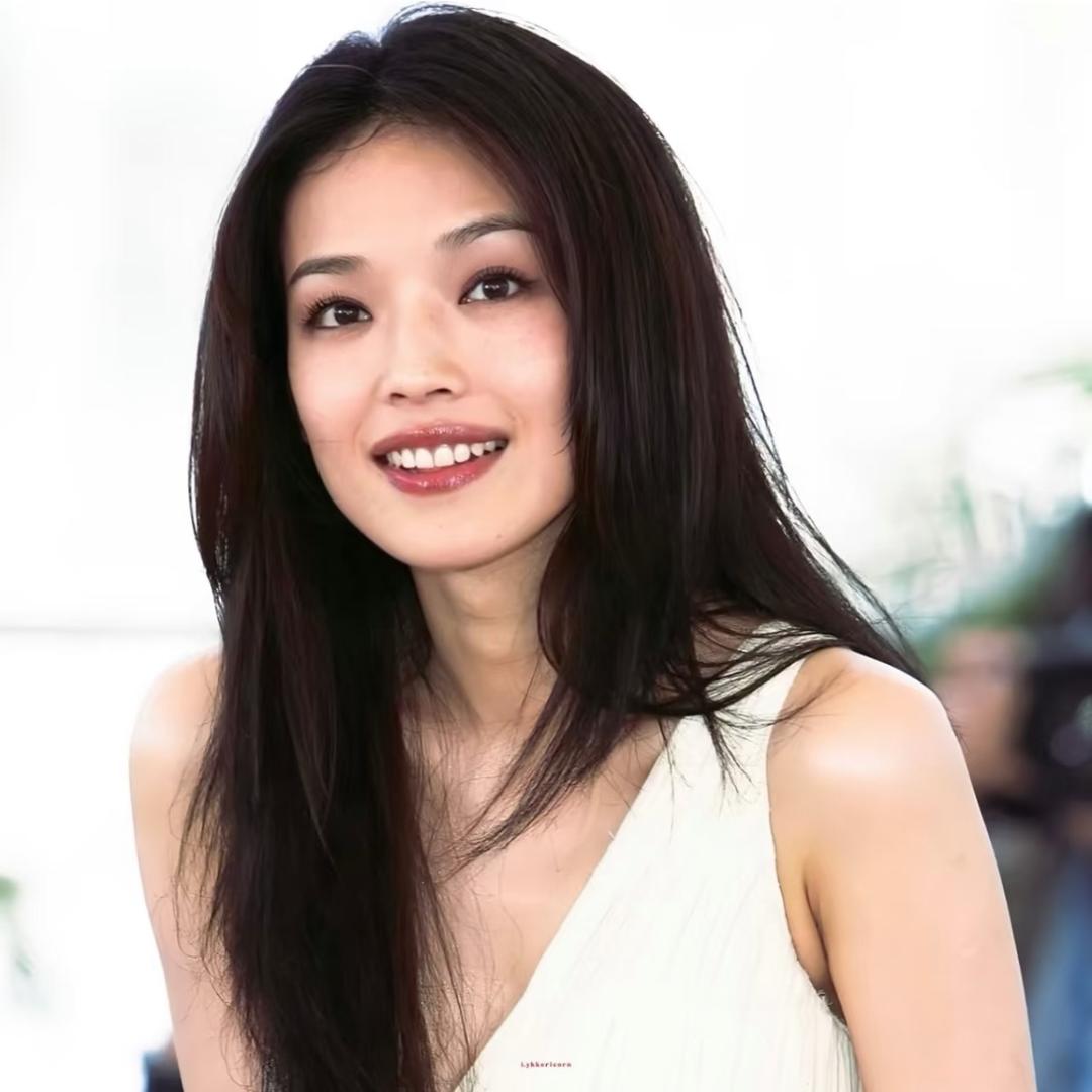 颜值真高女士