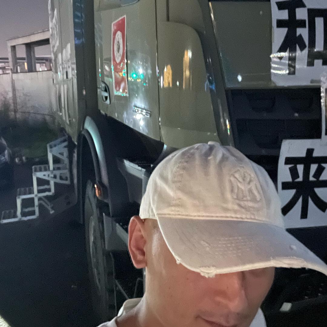 潘龙表弟