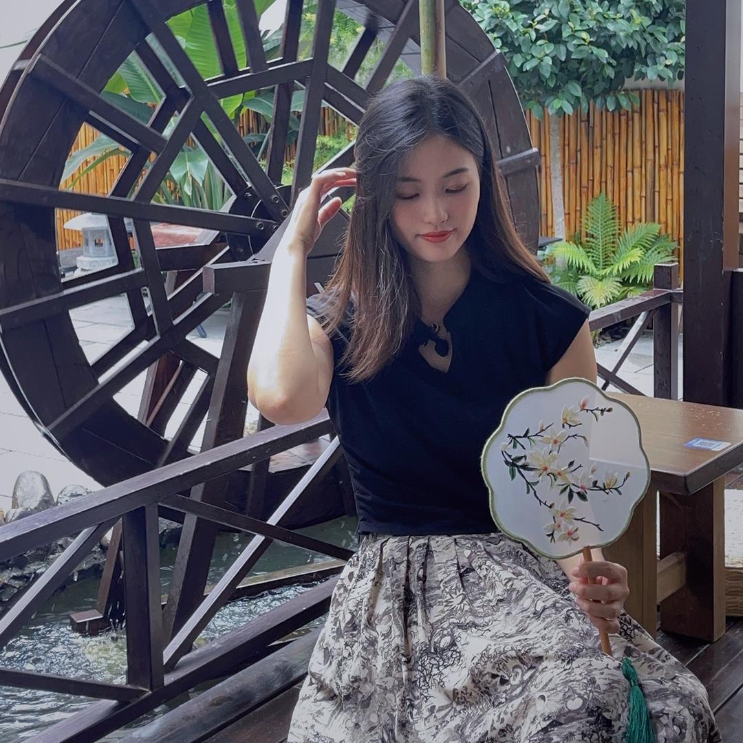 小佳佳
