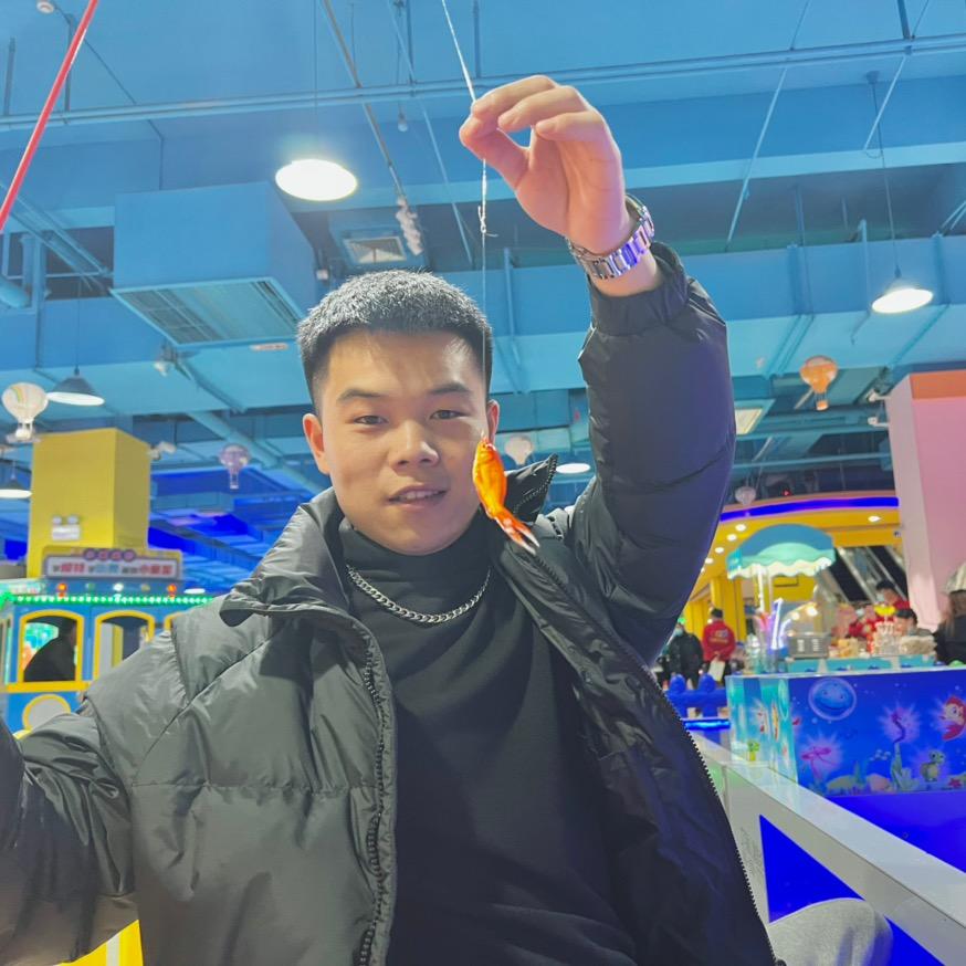 爱钓鱼的小康