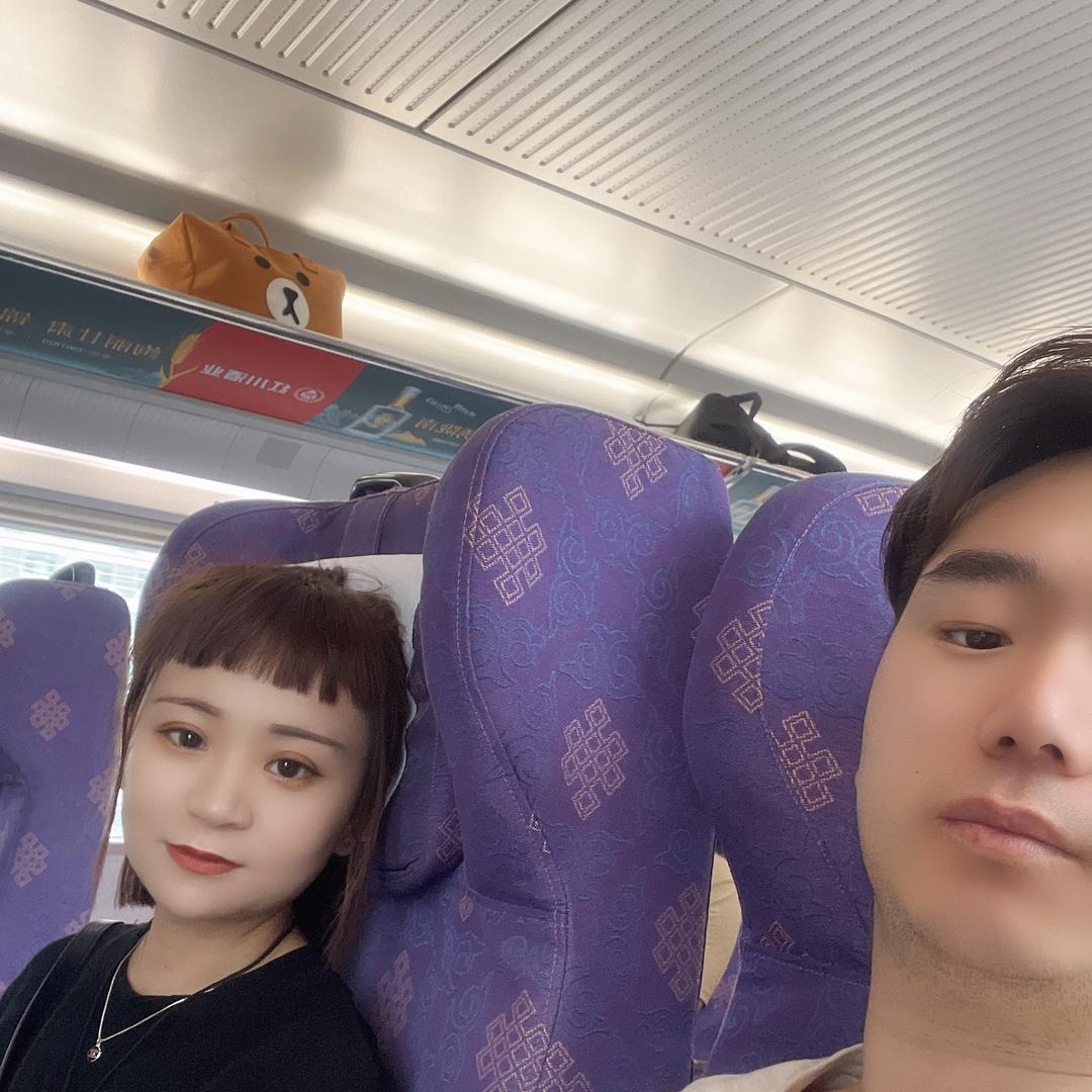 大宁阿晶-免打理烫发（减龄微微烫）