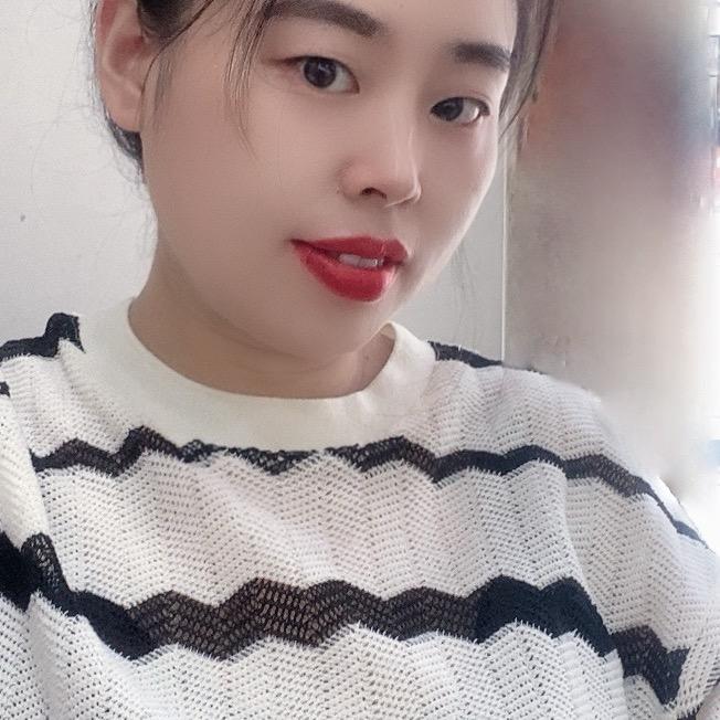 三台县潼川镇梦妮莎服装店