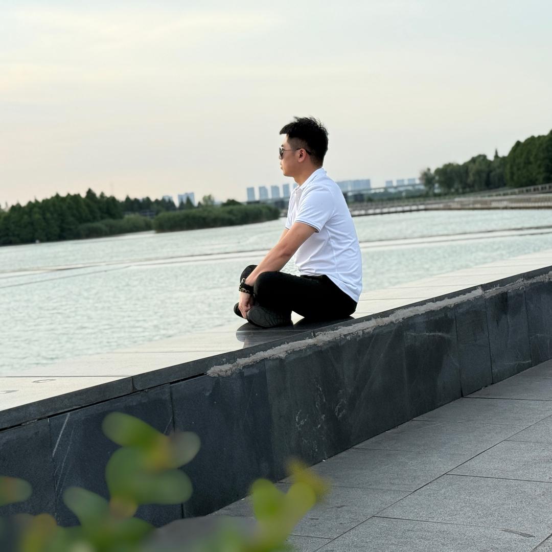 现实你的童话。