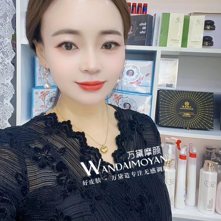 万黛❤️灵璧县邱燕时尚👗👗