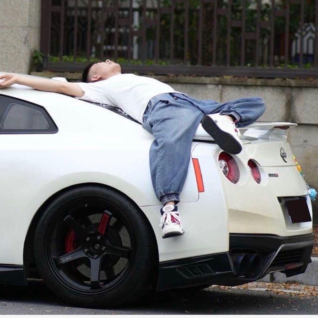 「炜之车」