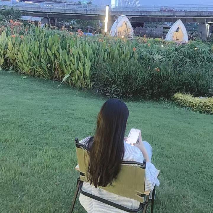 黑妞小店铺