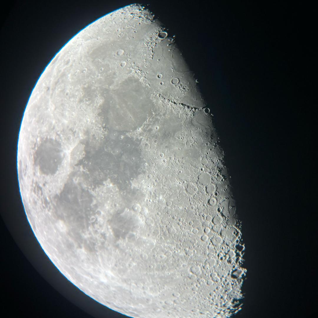 人大副委员-格桑