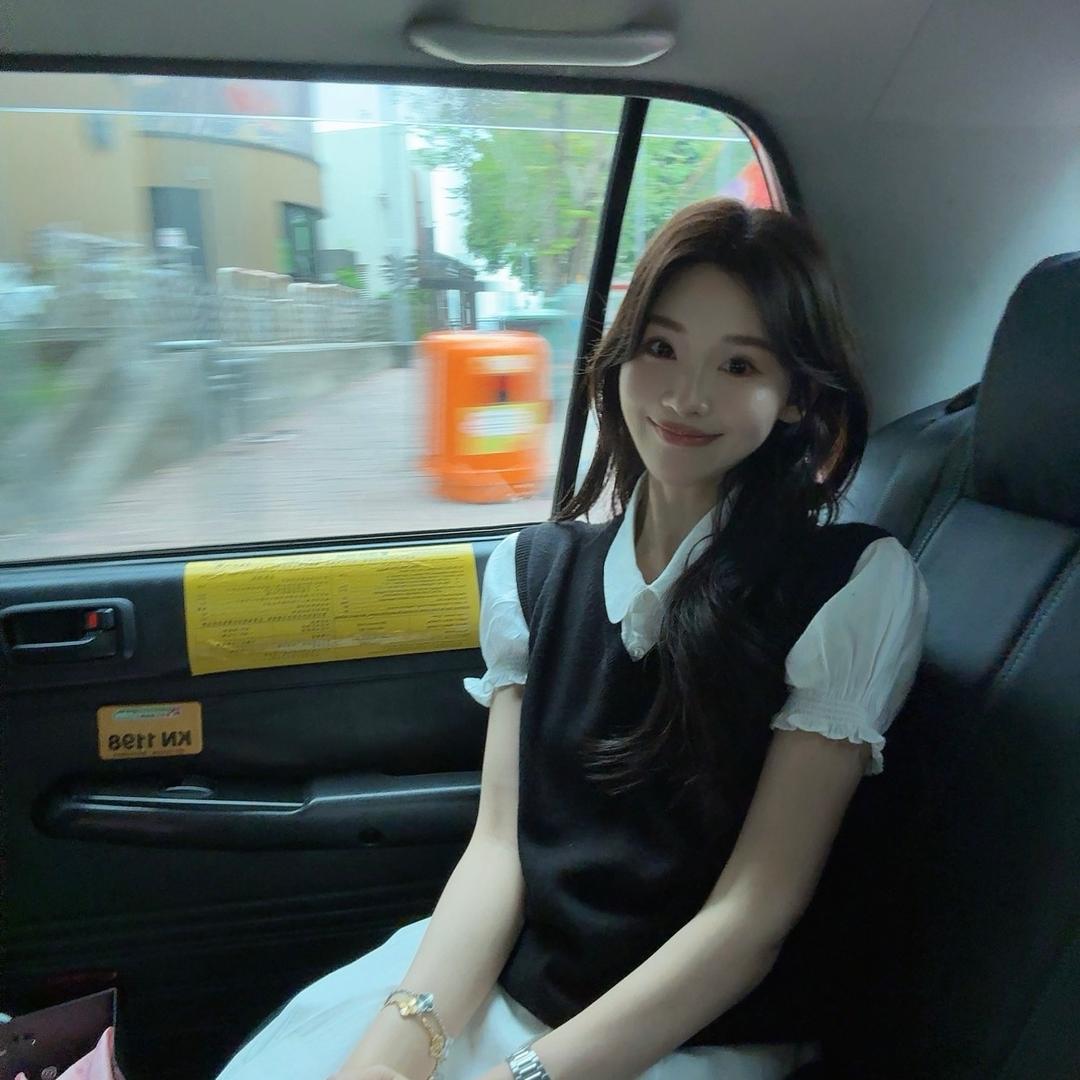 杭州四季青莎拉服饰