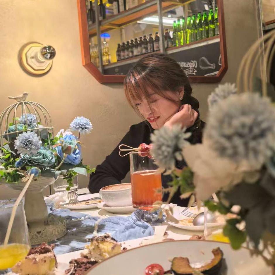 信阳 房产 闫凤