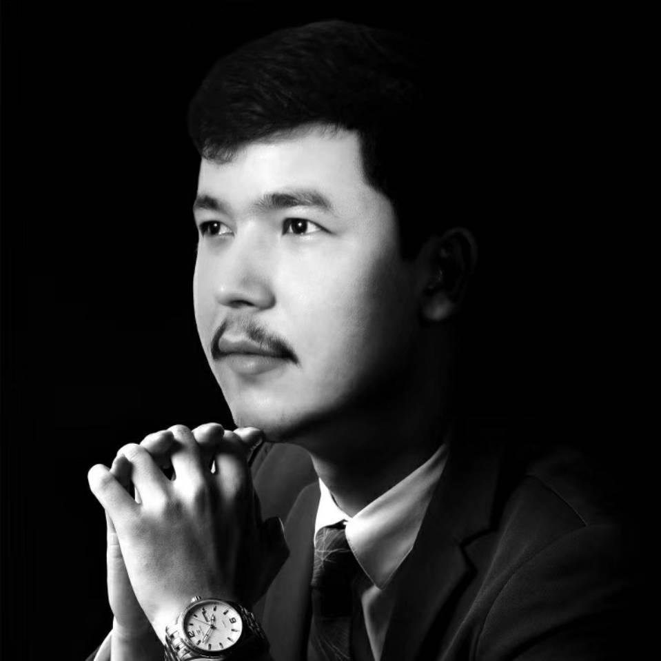 新疆同代公司法人