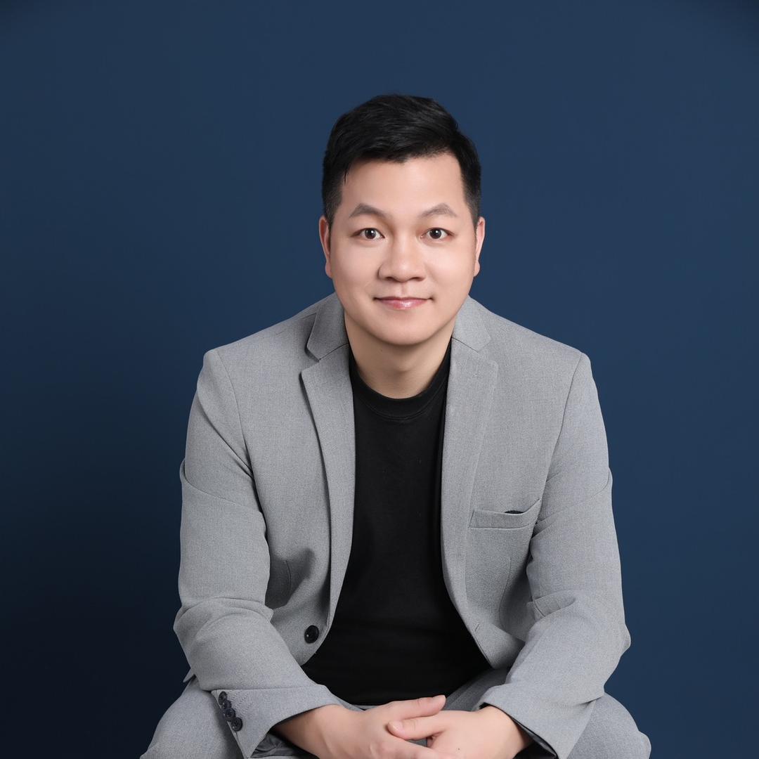 陌斯铝木门刘胖子