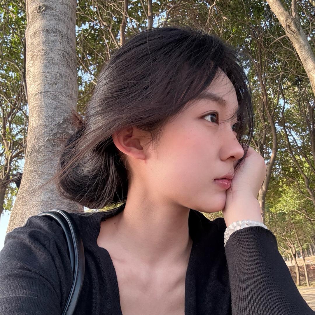 鹿鹿.
