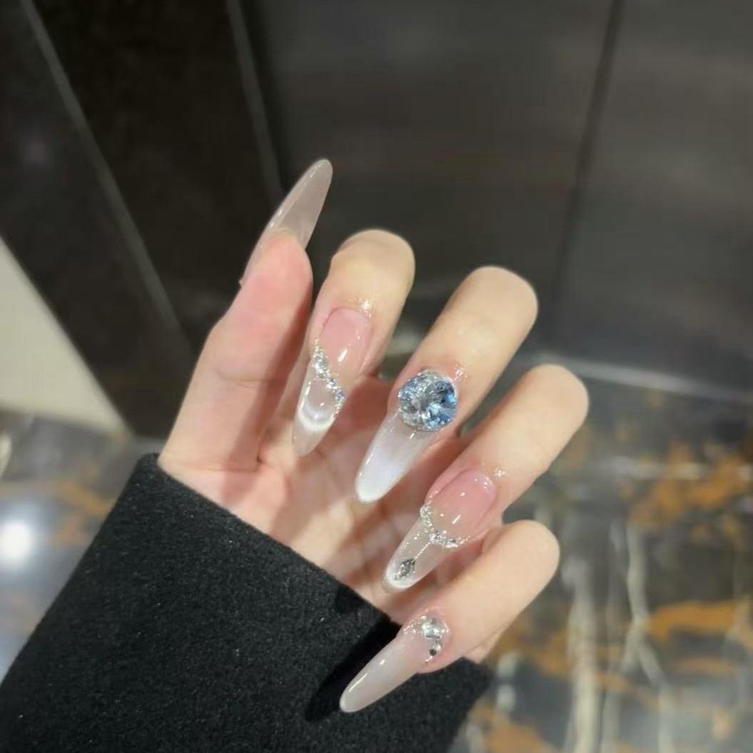 @A.穿戴甲