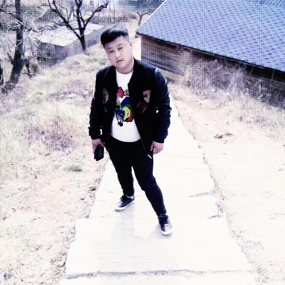 都是白开水，装什么优乐美