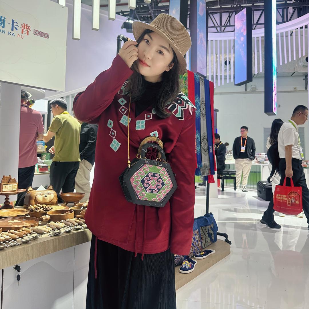 向小浅（法名妙语）