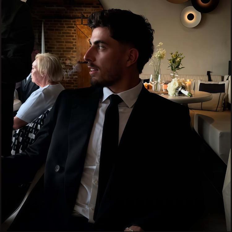 𝑱𝒀.𝒄𝒖𝒕