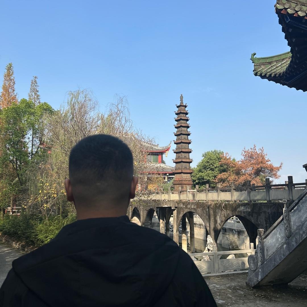 海口秀英区悦晟宸百货商行(个体工商户)