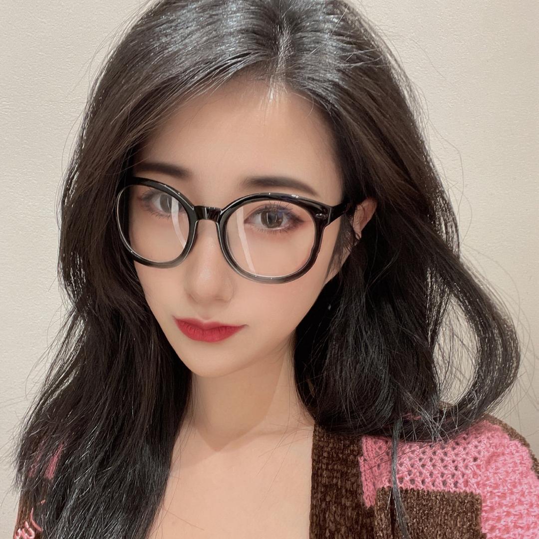 娜娜子💕