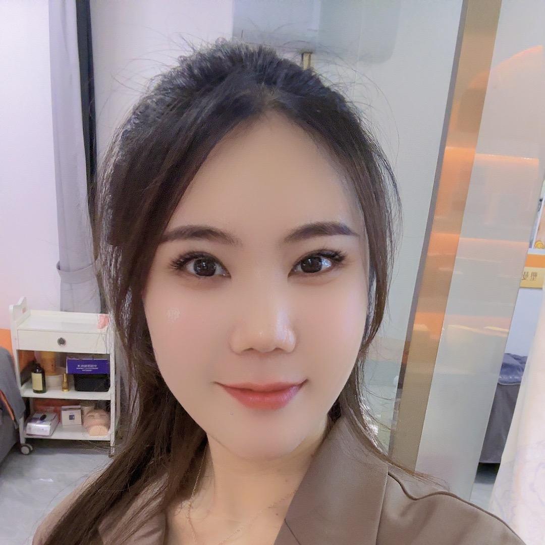 小熊姐姐☀️☀️