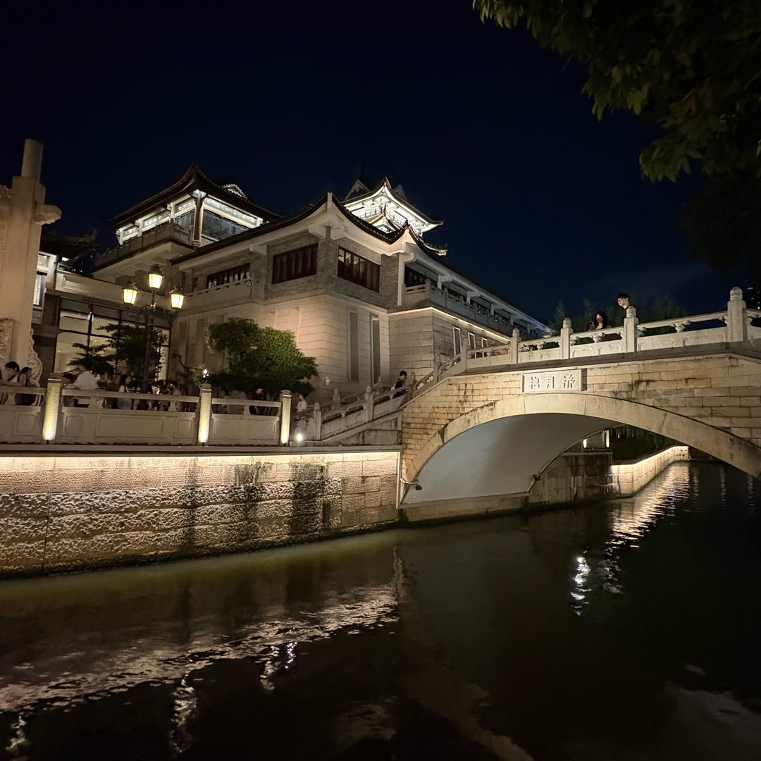 在@四月