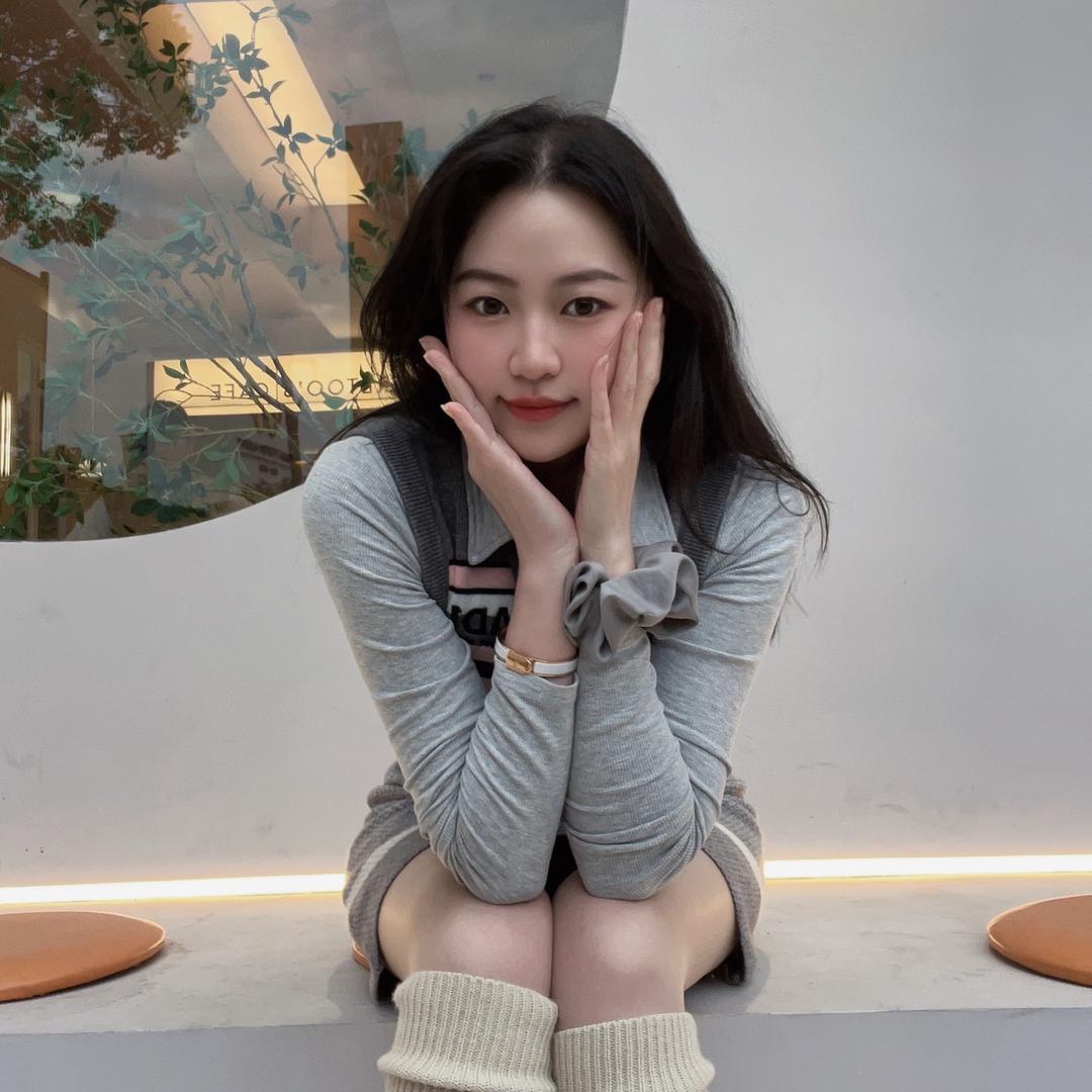 可爱滴文子呀