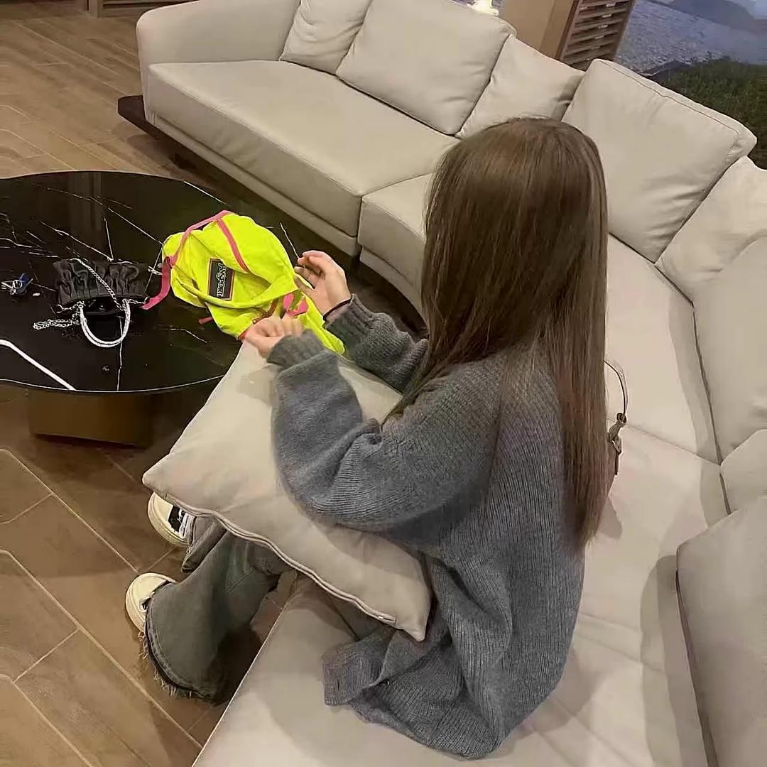 小小怡、