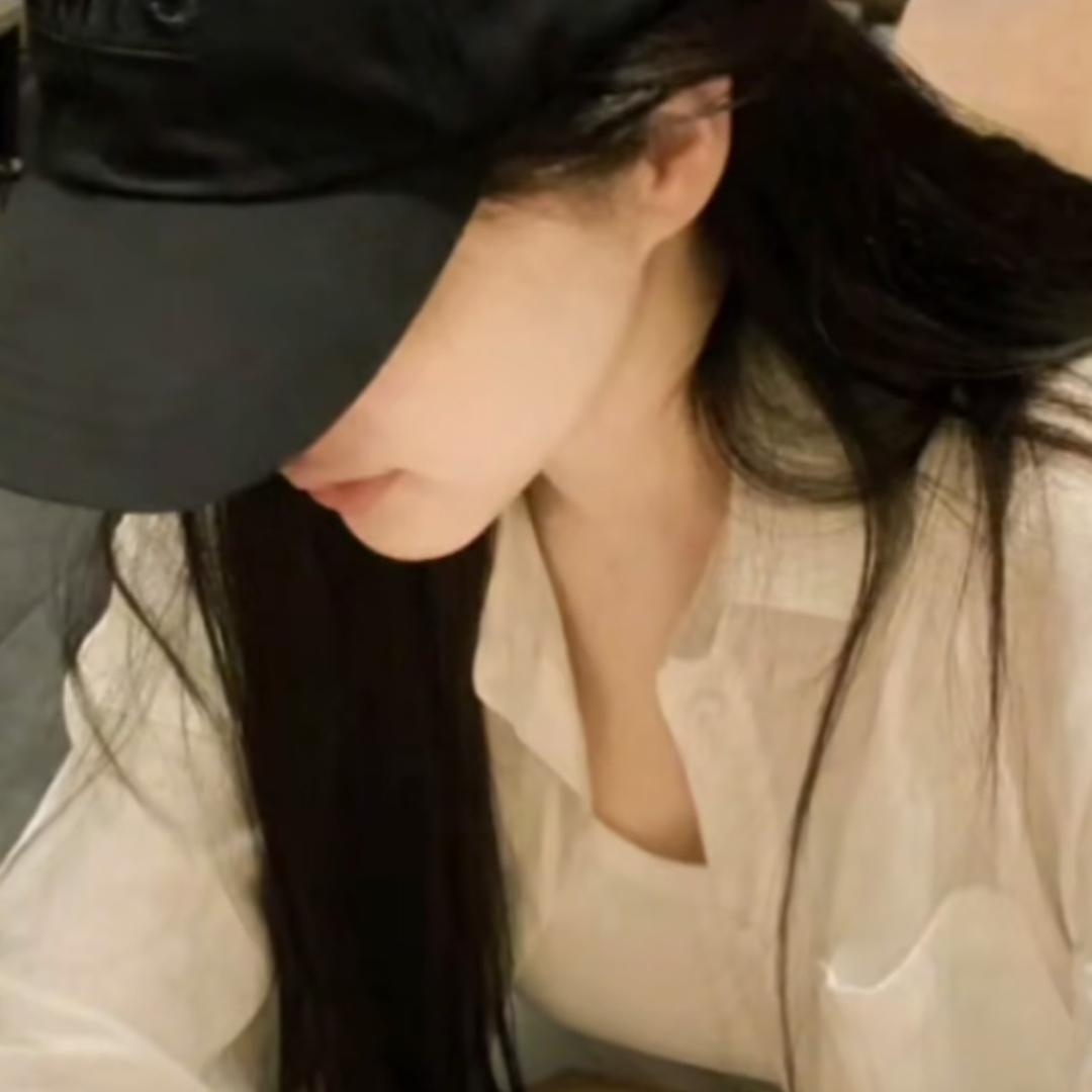 是小凡baby♥️