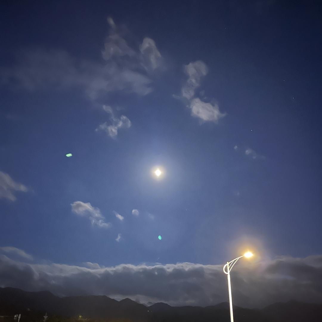 现如笒