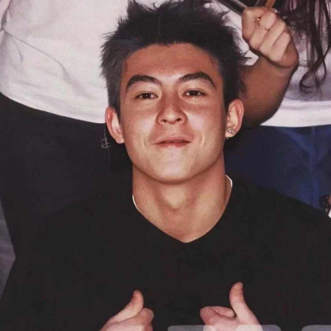 ∏