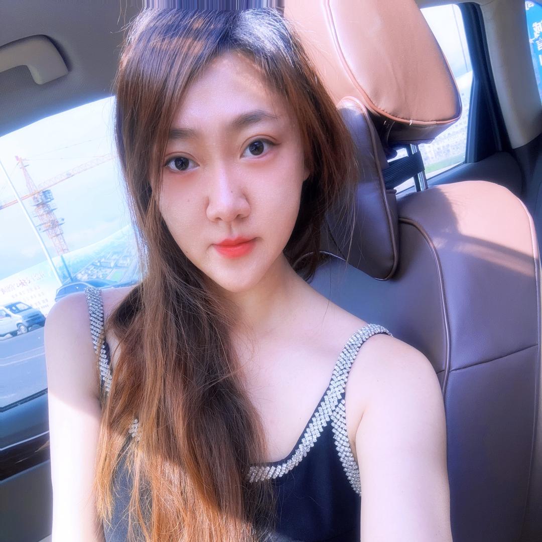 小佳佳.