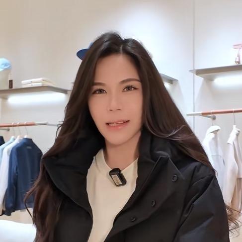 娜先生轻奢穿搭