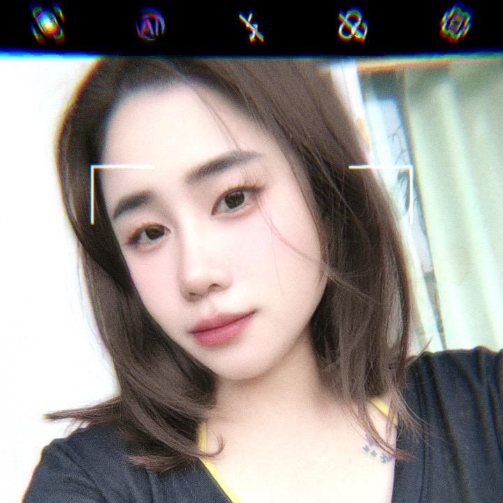 潇潇ི吖₍˄·͈༝·͈˄*₎◞ ̑̑