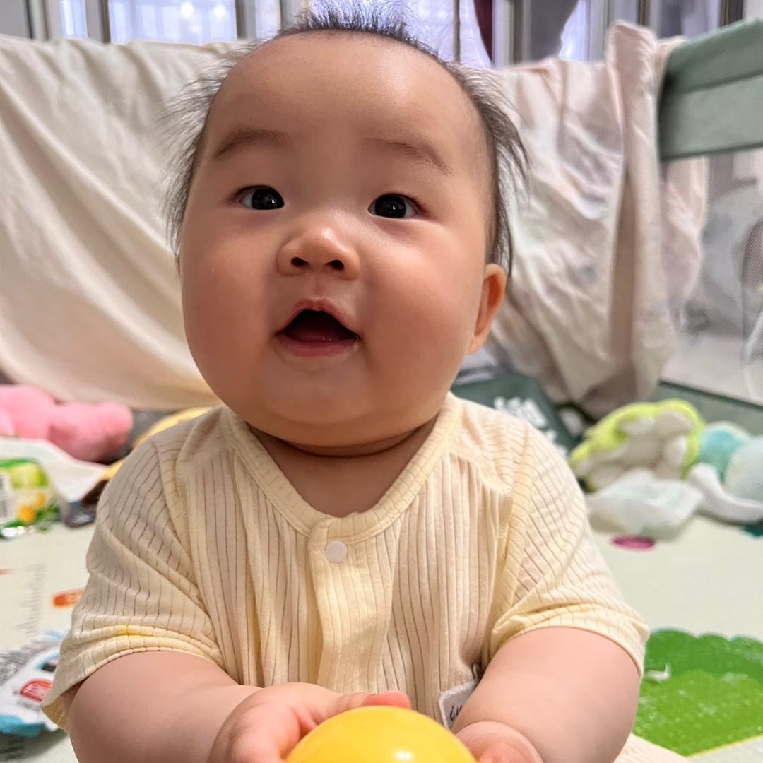 瑾萱^_^🍑