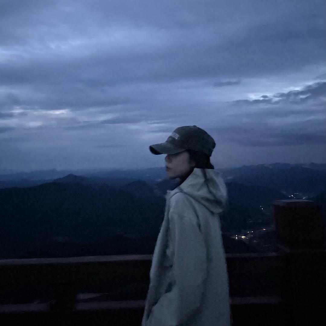 -小乖
