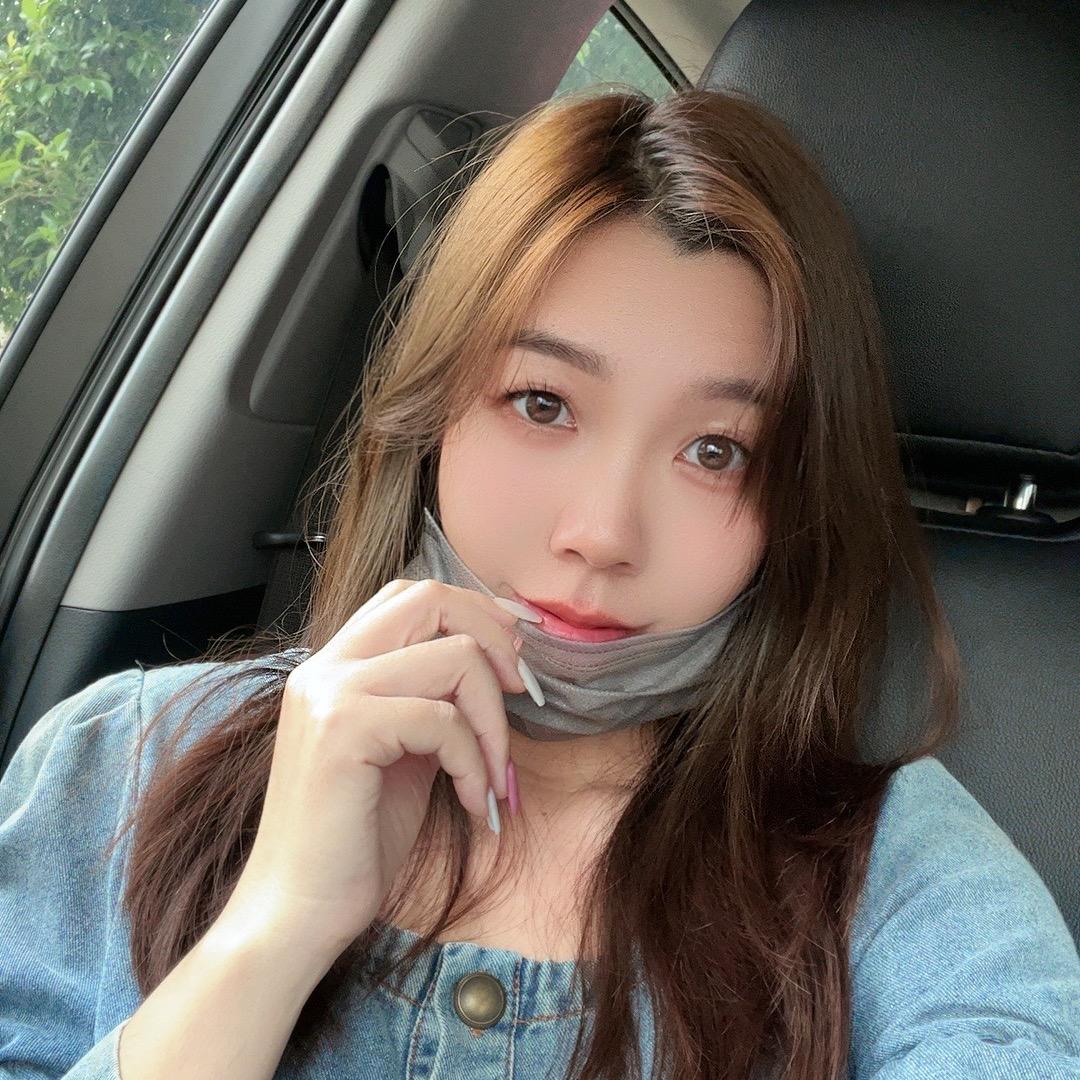 林雨了与凯美瑞@
