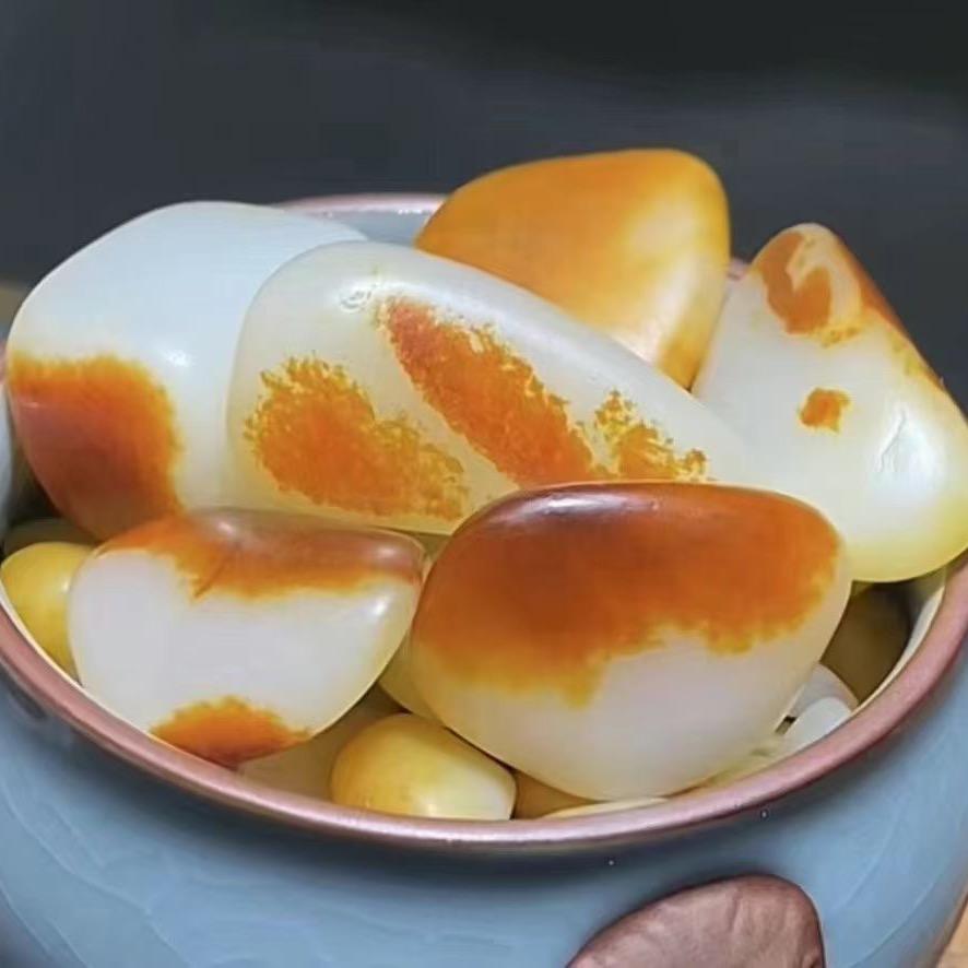 铭航和田玉