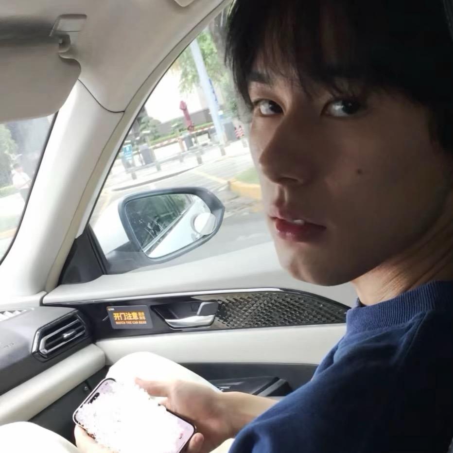 v