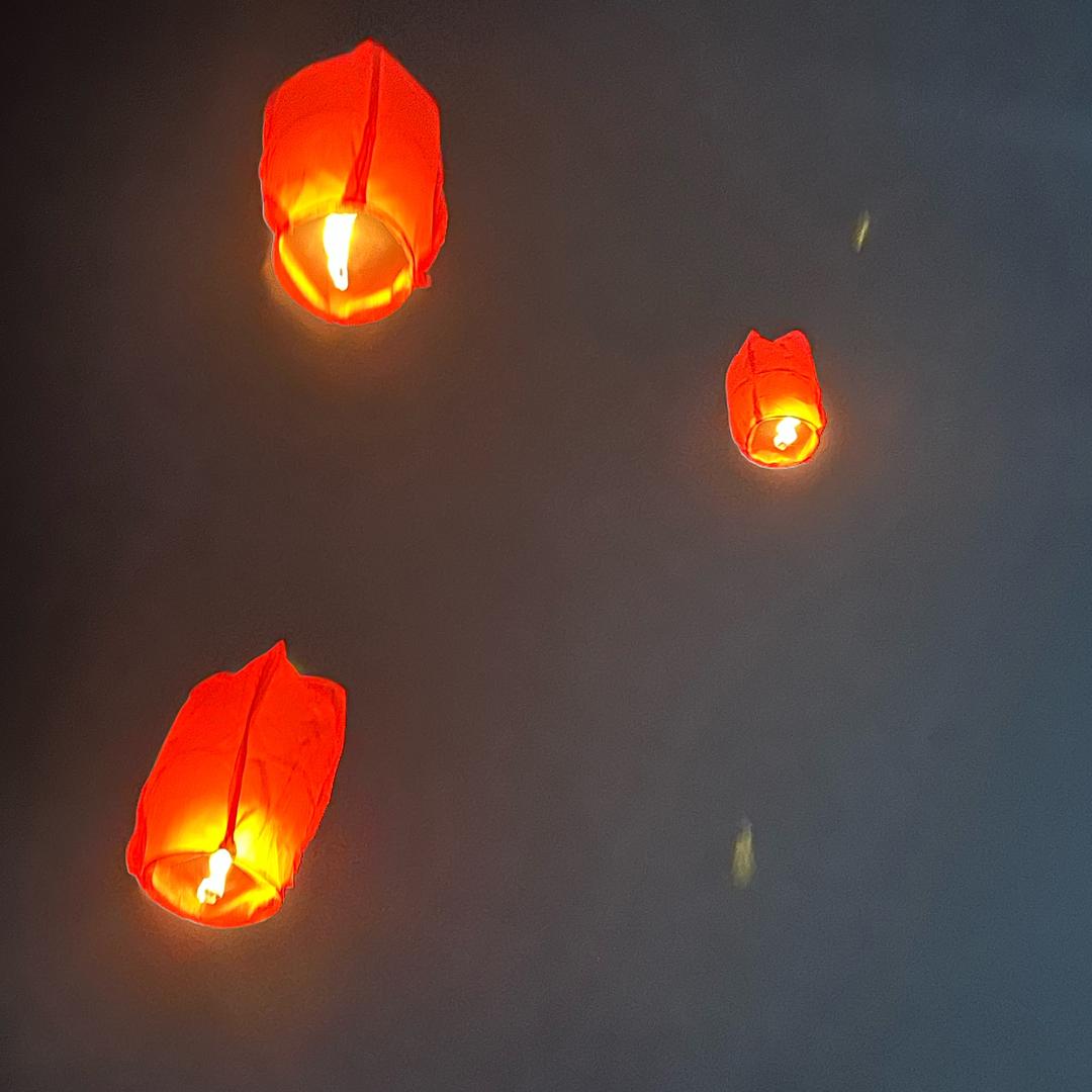 生活很苦.记得加糖.