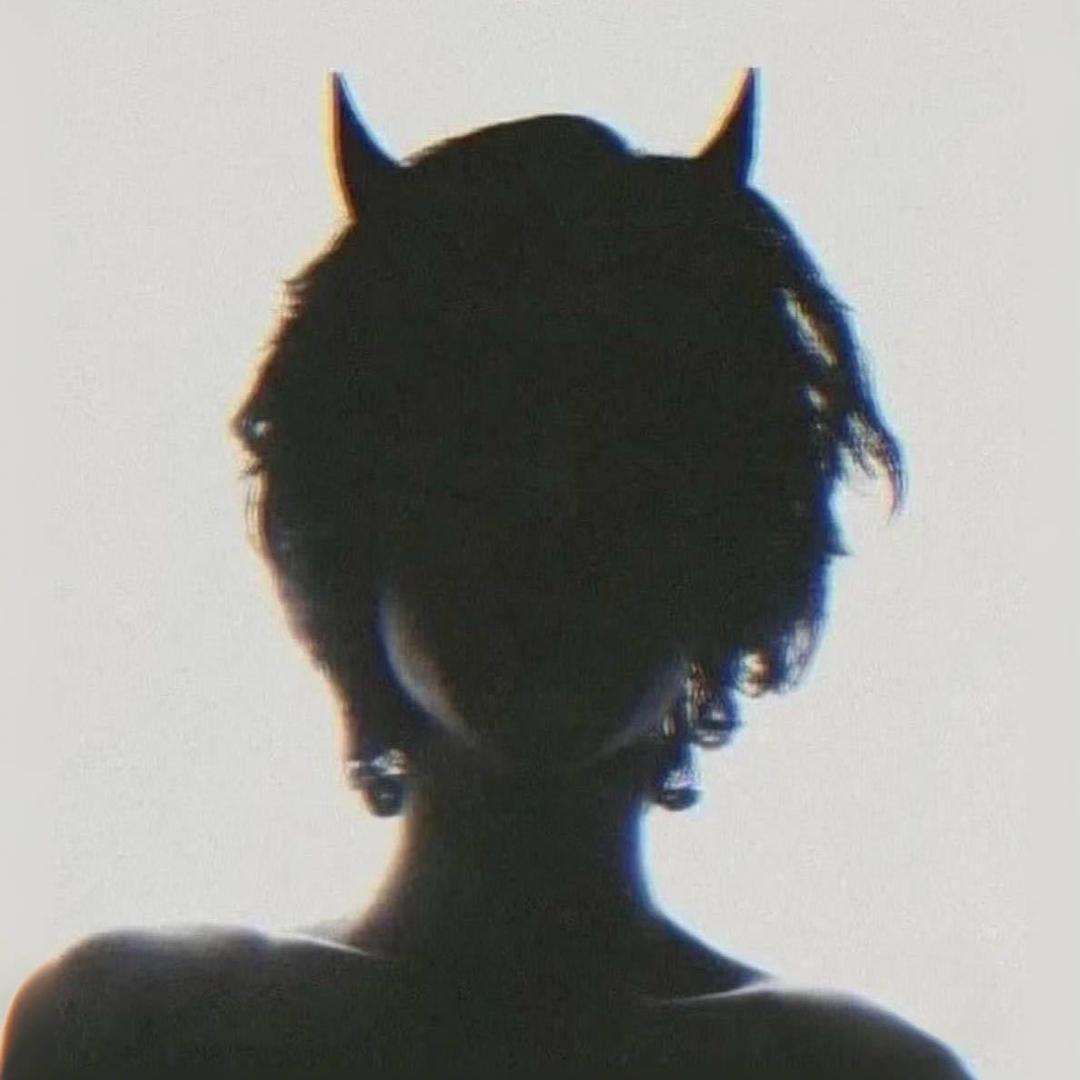 ￴￴ ￴￴ ￴￴