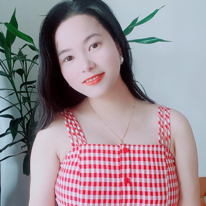 女教练教车技