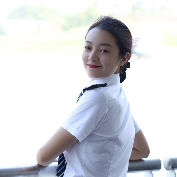 游轮管家秋红