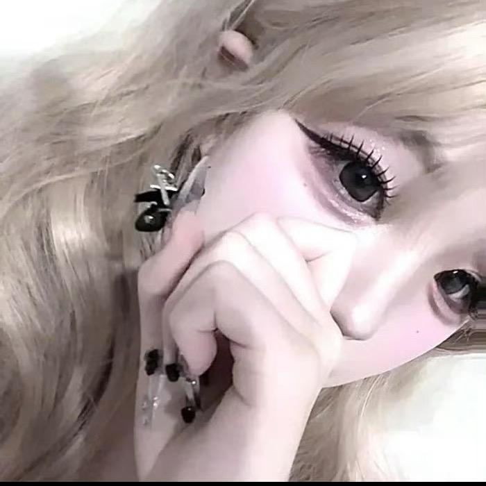 毛毛大小姐⁺✞ʚ蔚山流浪女ɞ✟