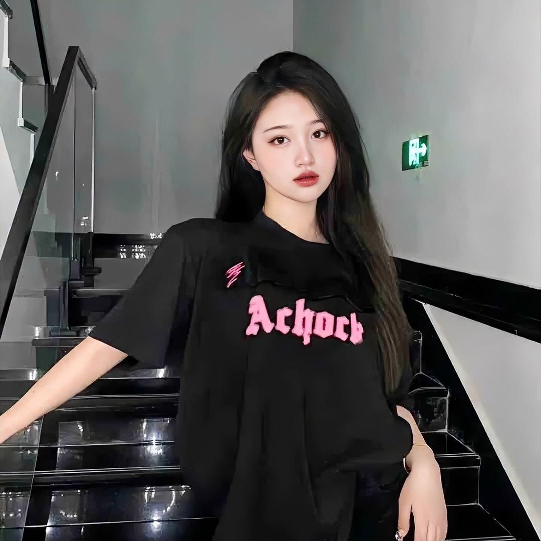 小万不吃香菜