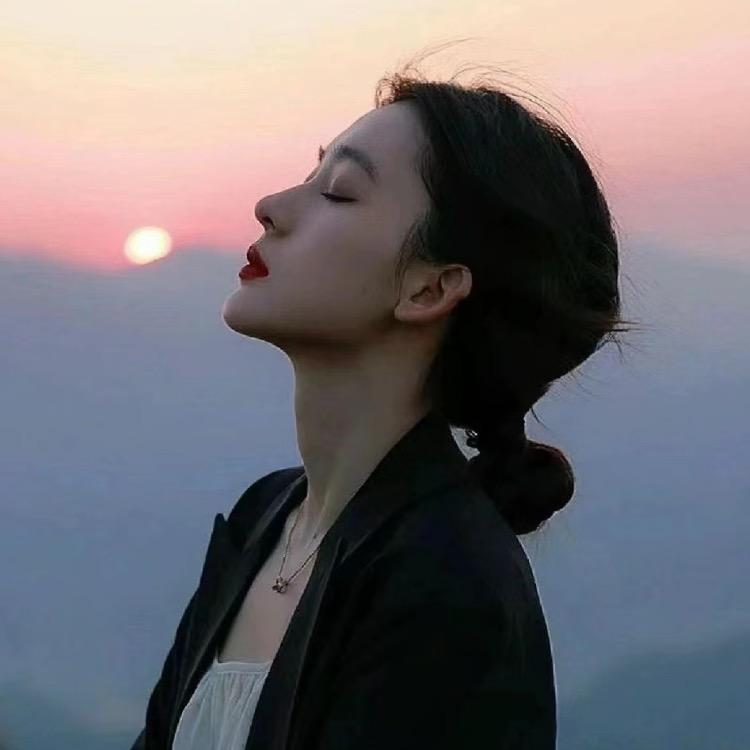 彰显吖