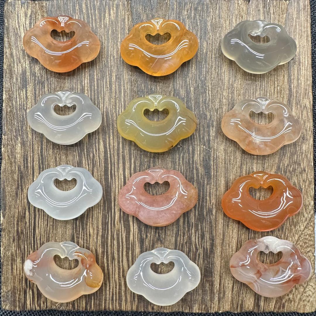 世玺珠宝的头像