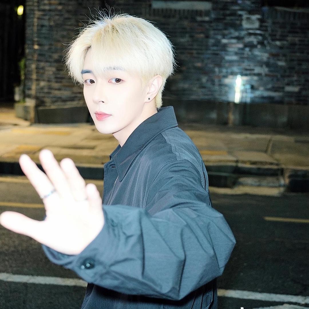 朱小七🐳¹º²⁵