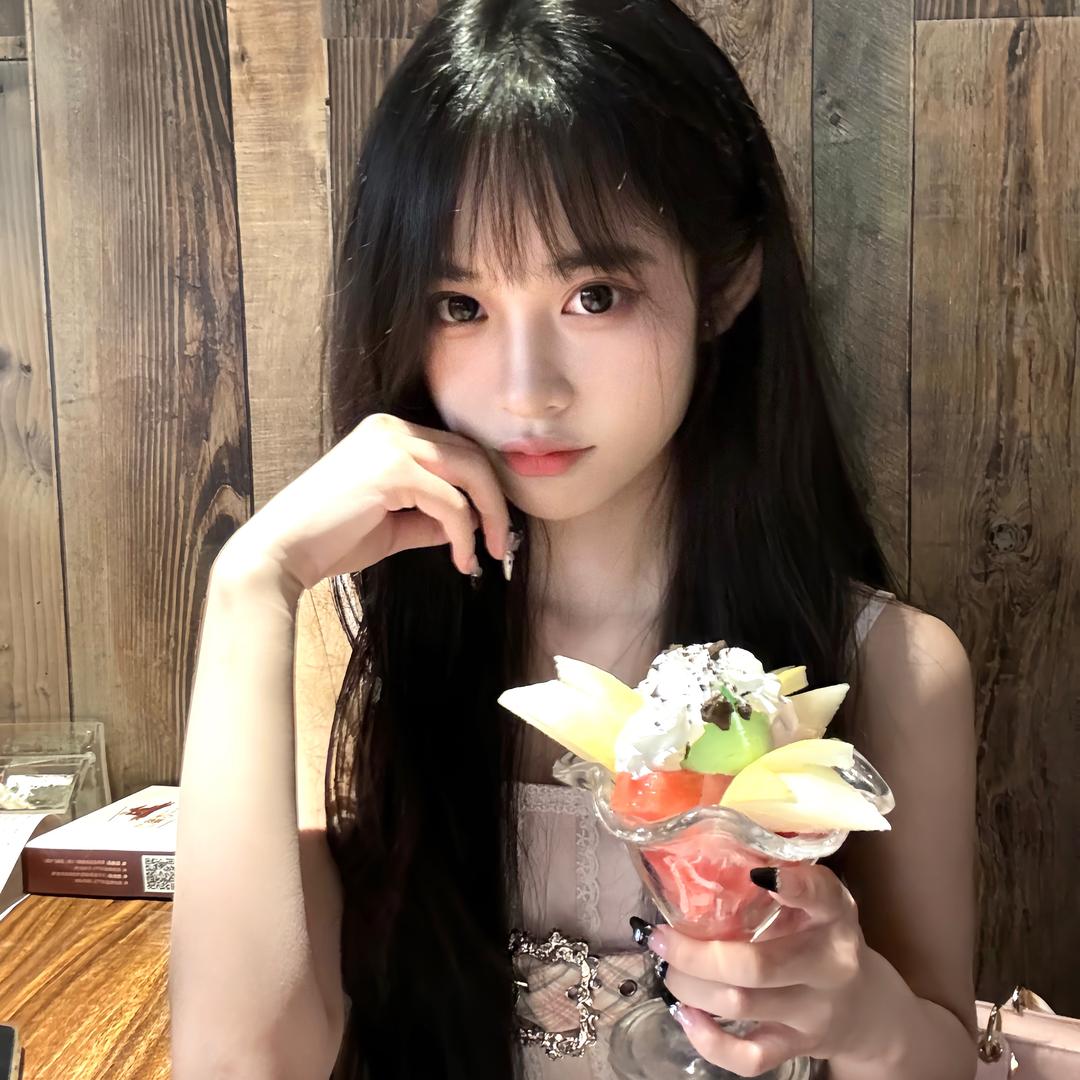 爱抠脚趾的僵尸妹