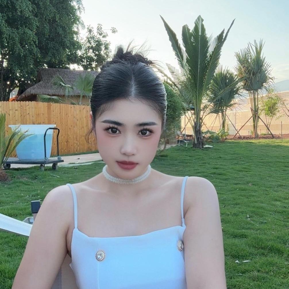 溜溜美彩妆店