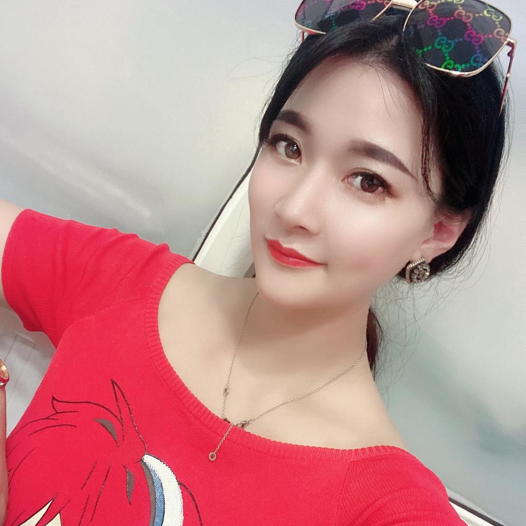 阿瑶童品童装