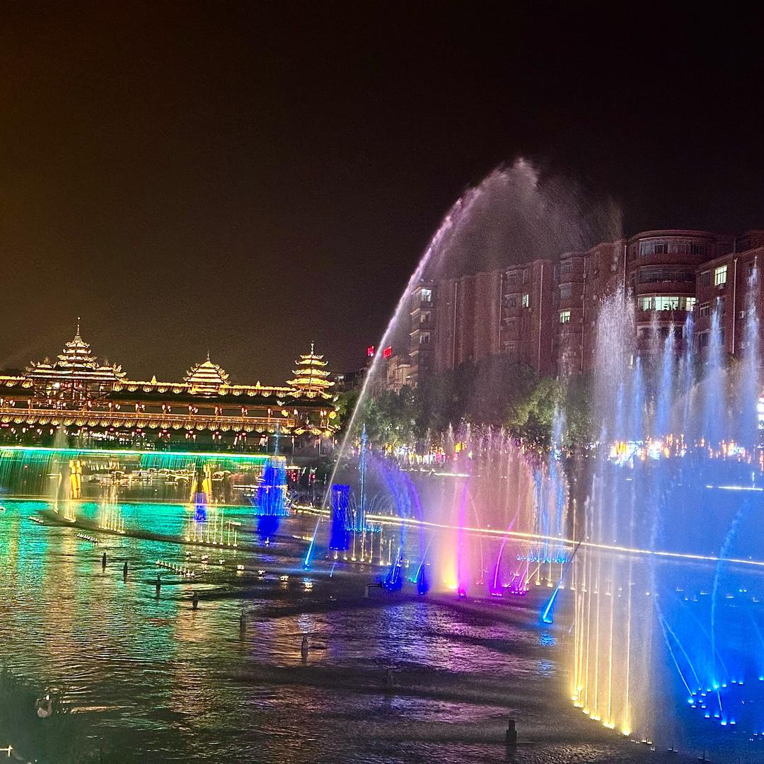 归为百货服务商